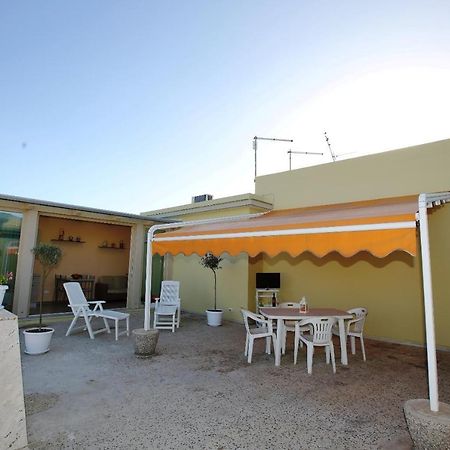 Re Sole Case Vacanze - Esclusivo Attico M A R T E Con Spaziosissima Terrazza Solarium Attrezzata Avola Luaran gambar