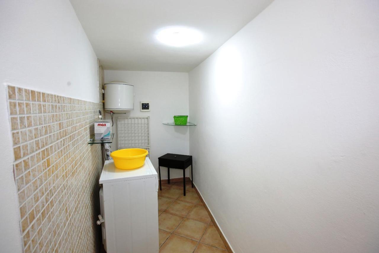 Re Sole Case Vacanze - Esclusivo Attico M A R T E Con Spaziosissima Terrazza Solarium Attrezzata Avola Luaran gambar