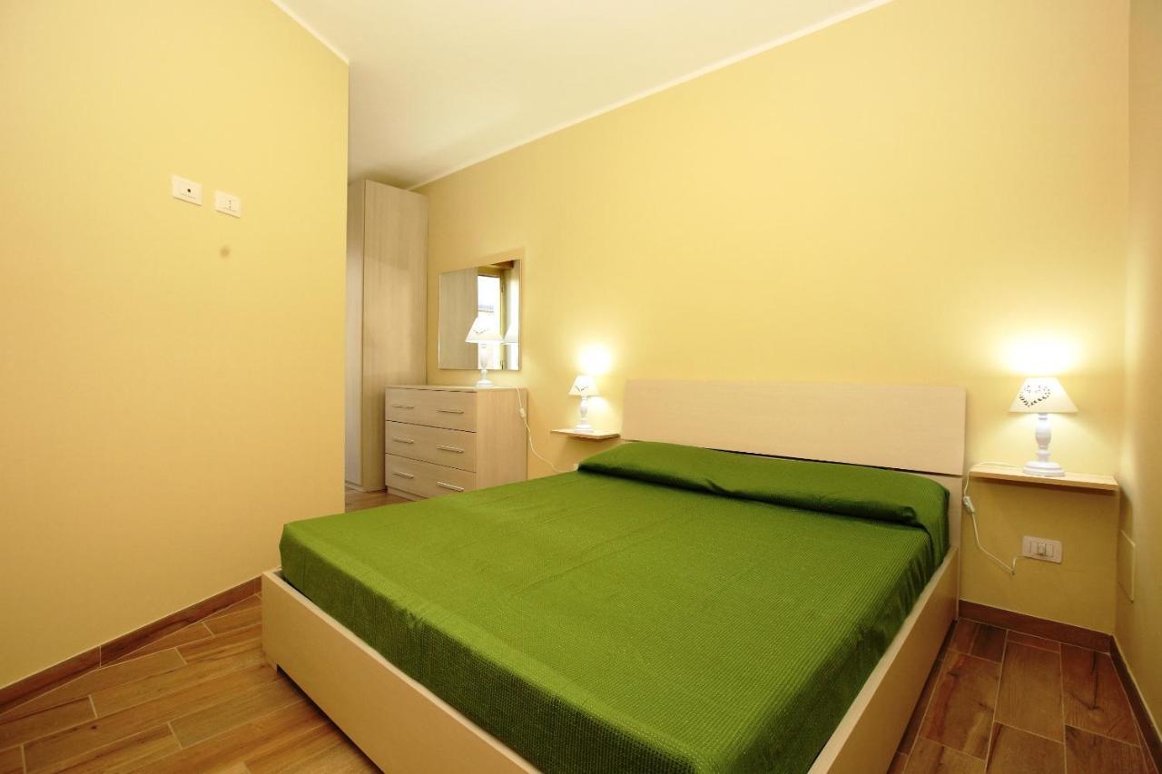 Re Sole Case Vacanze - Esclusivo Attico M A R T E Con Spaziosissima Terrazza Solarium Attrezzata Avola Luaran gambar